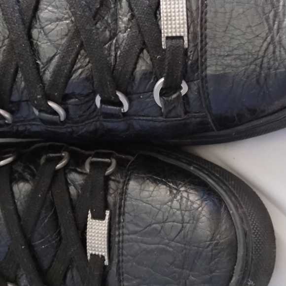 Balenciaga nice soft leather - Picture 2 of 4